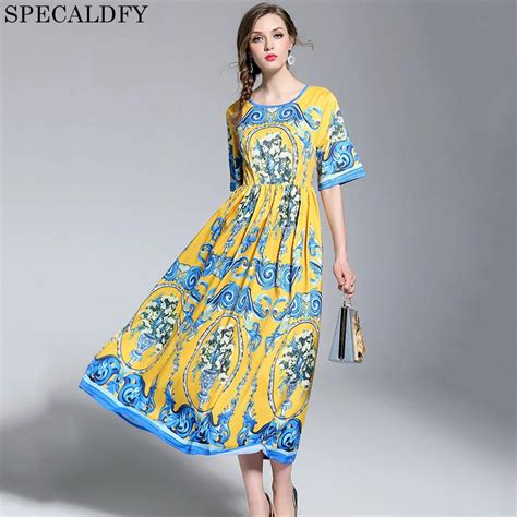 Women's Luxury & Designer Dresses 